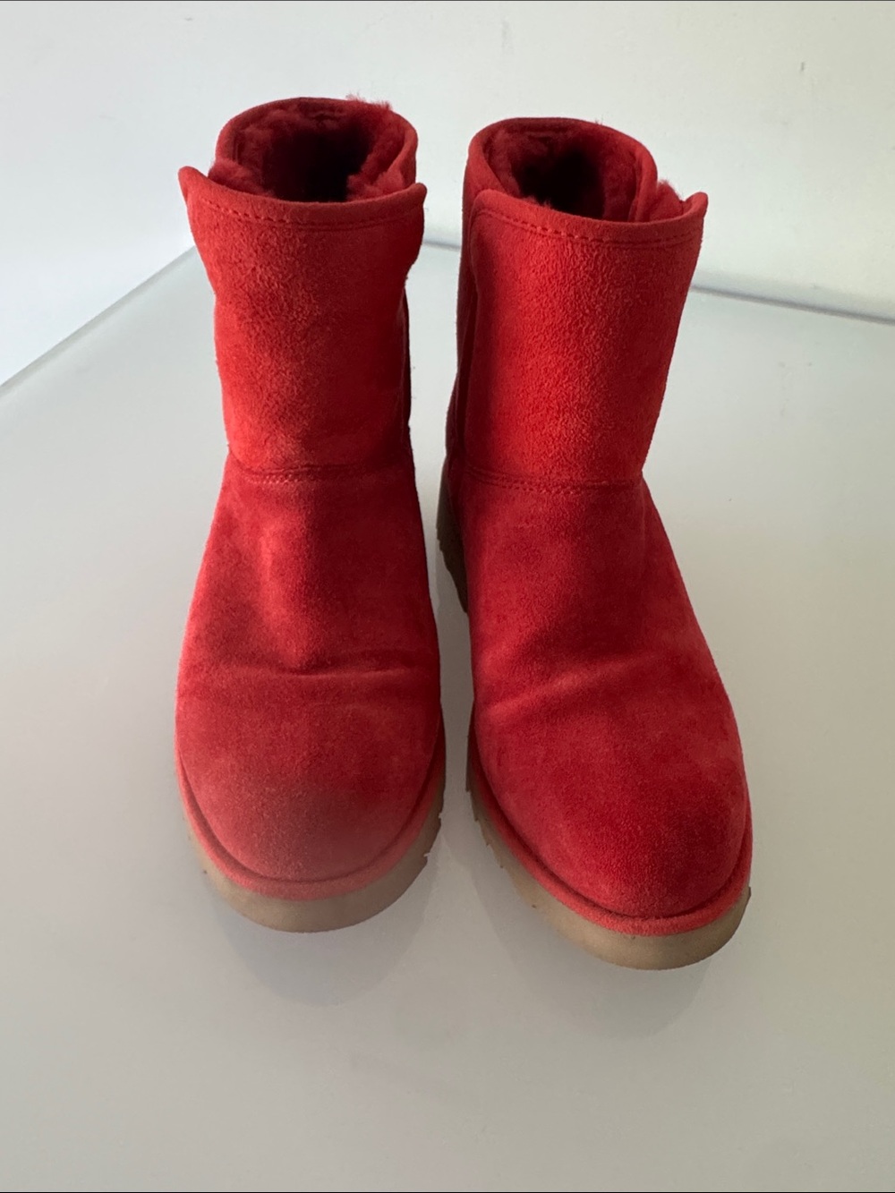 UGG Kristin Classic Slim Booties Red Size 6.5 - Picture 3 of 15